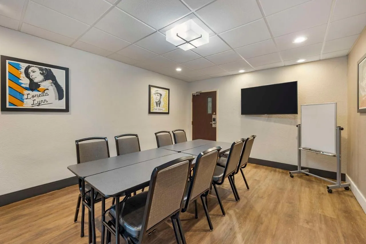 Best Western Plus Nashville Airport Hotel - BNA